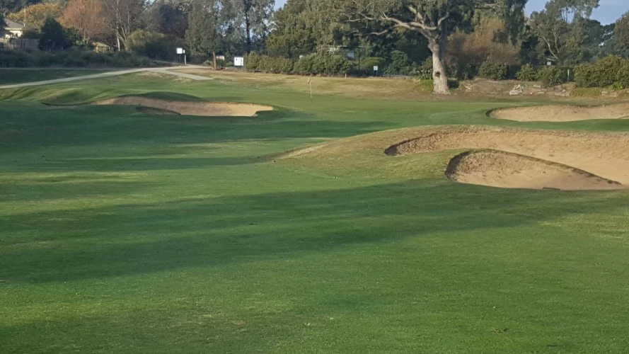 9th hole Gungahlin Lakes